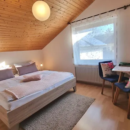 Haus Sonnenhoehe アパート Bruchweiler-Bärenbach
